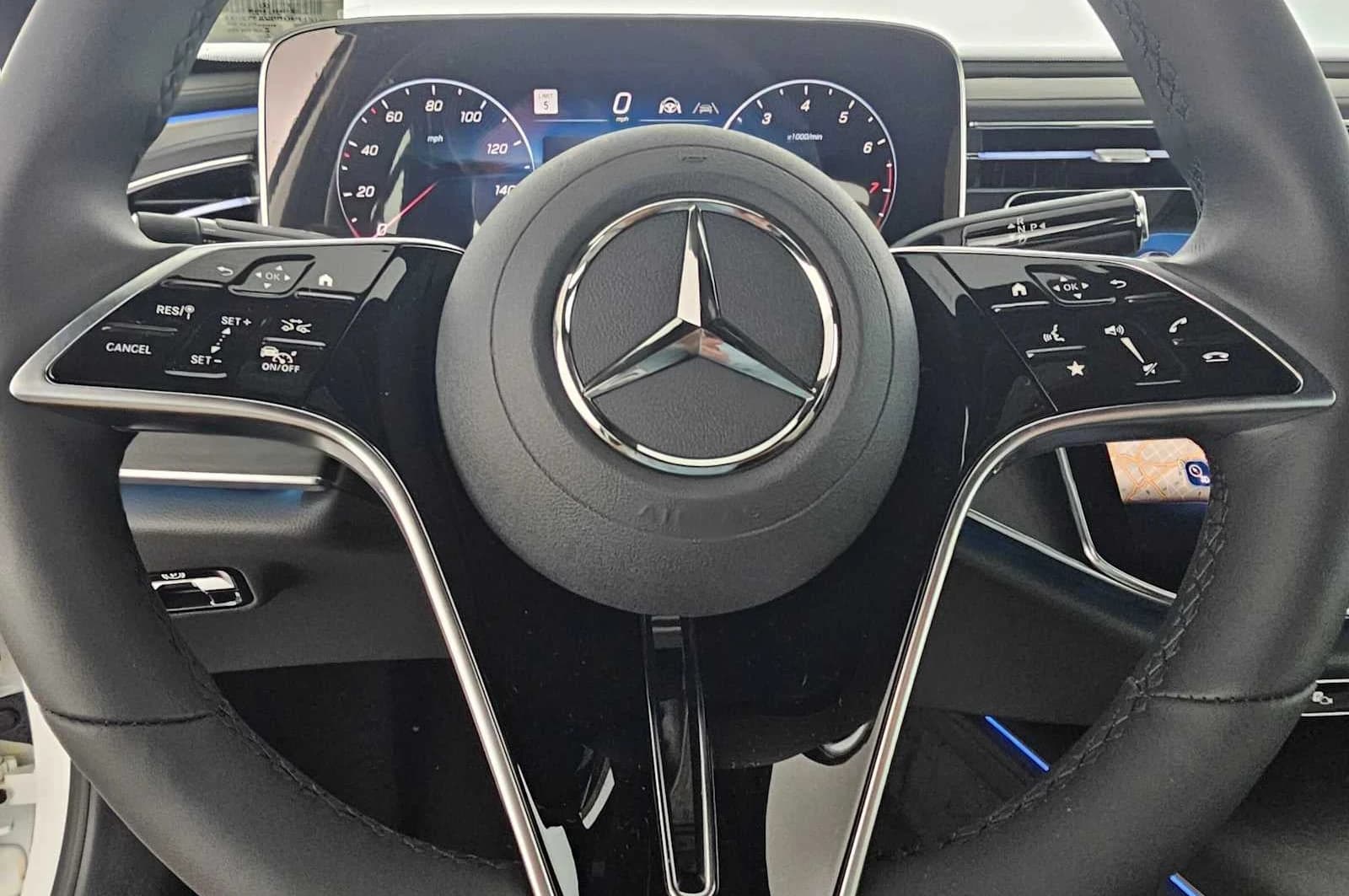 Mercedes-Benz E-Class E 350 RWD Sedan 2027 — side view
