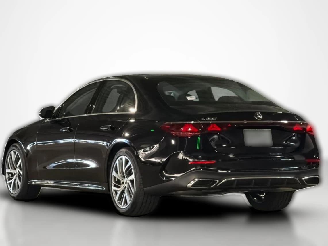 Mercedes-Benz E-Class E 350 RWD Sedan 2027 — side view
