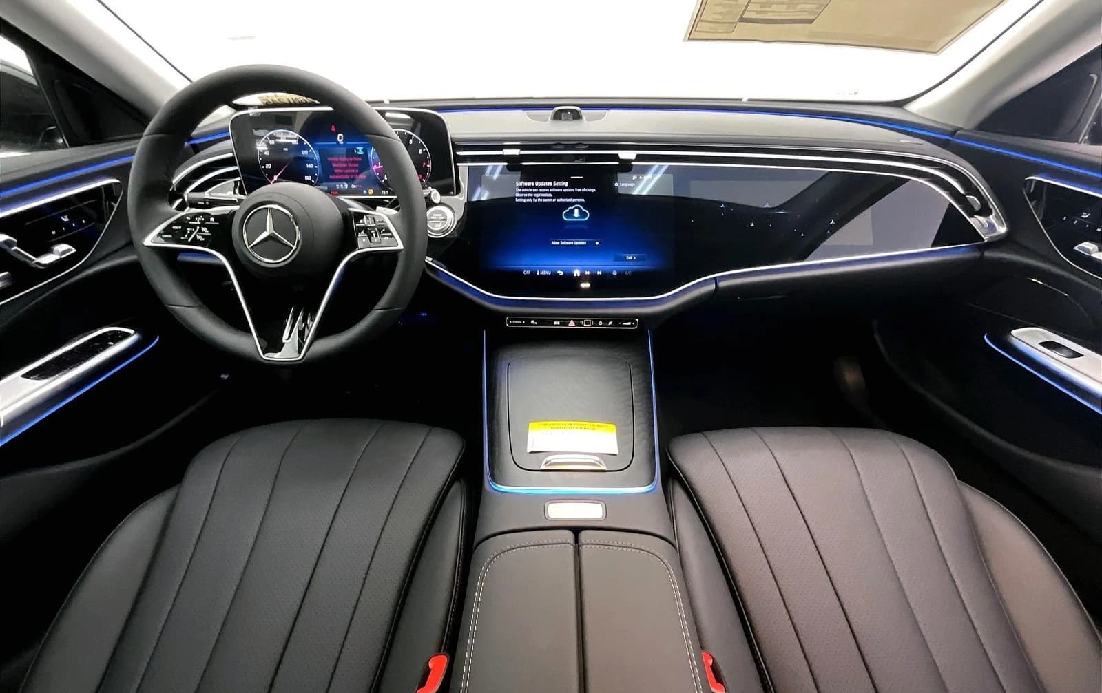 Mercedes-Benz E-Class E 350 RWD Sedan 2026 — side view