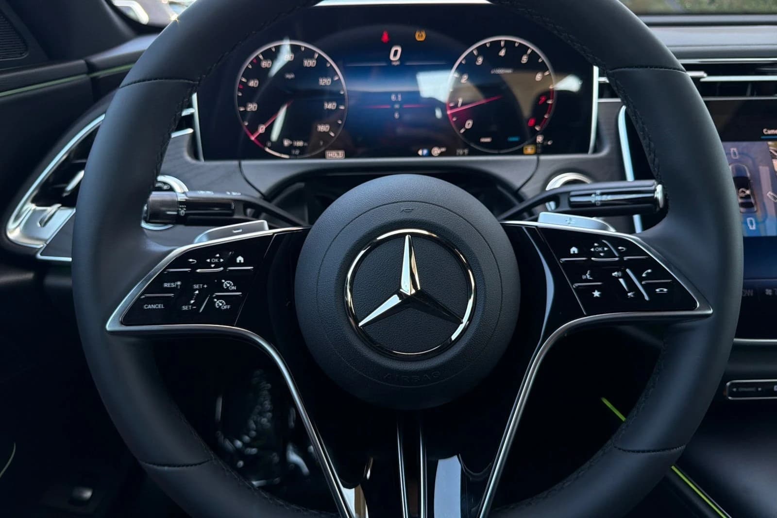 Mercedes-Benz E-Class E 350 RWD Sedan 2026 — side view