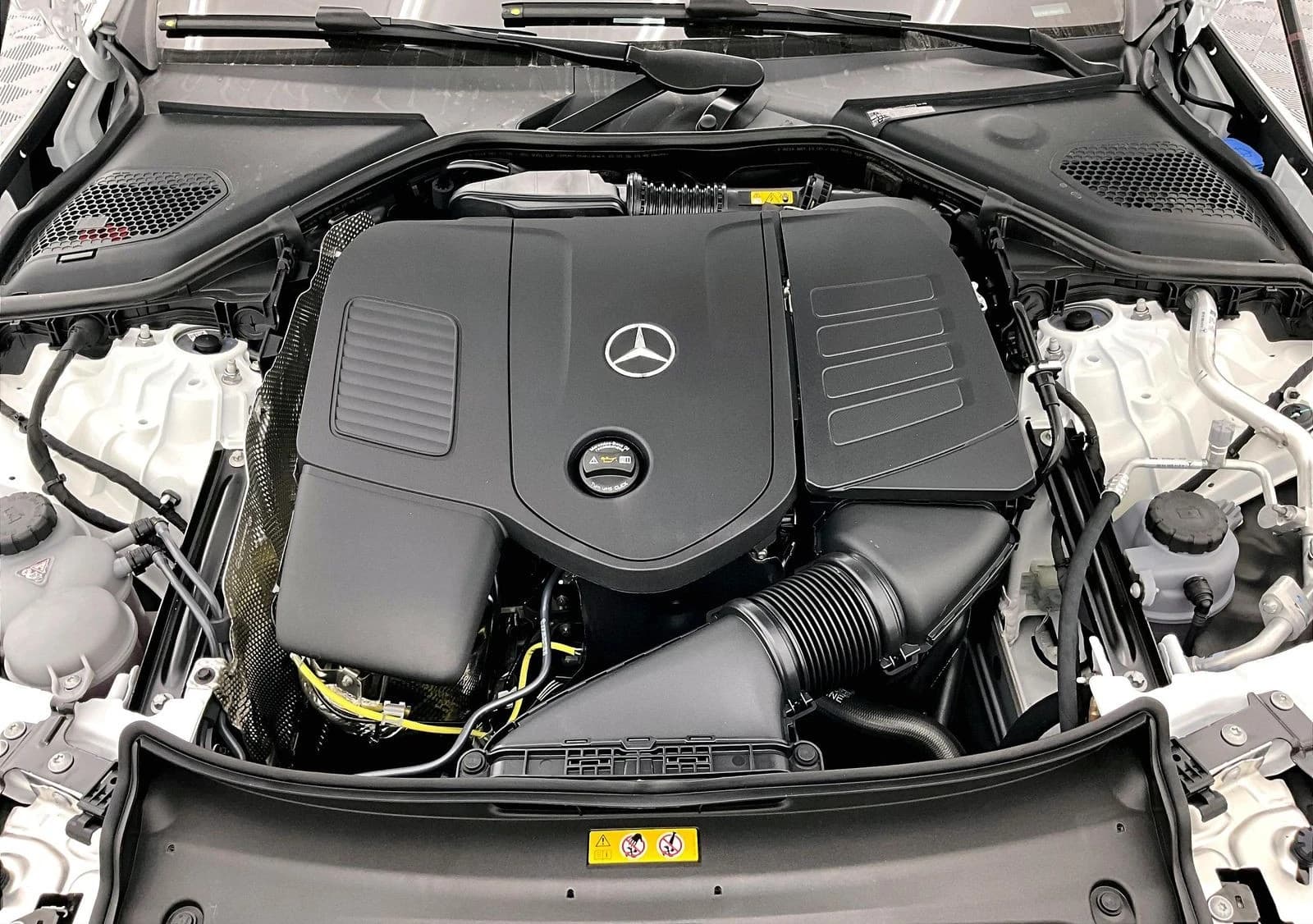 Mercedes-Benz E-Class E 350 RWD Sedan 2026 — side view