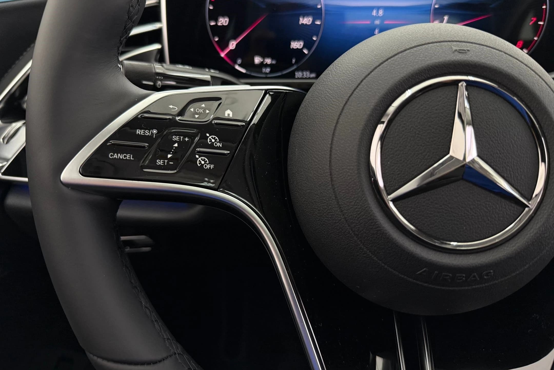 Mercedes-Benz E-Class E 350 RWD Sedan 2026 — side view