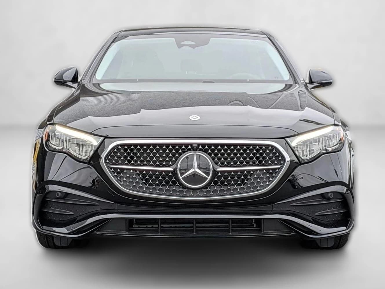 Mercedes-Benz E-Class E 350 RWD Sedan 2026 — side view