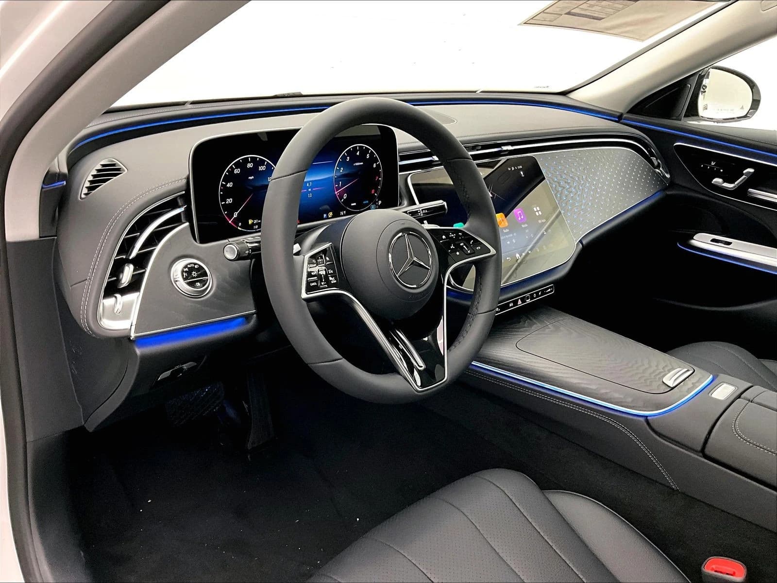 Mercedes-Benz E-Class E 350 RWD Sedan 2027 — side view