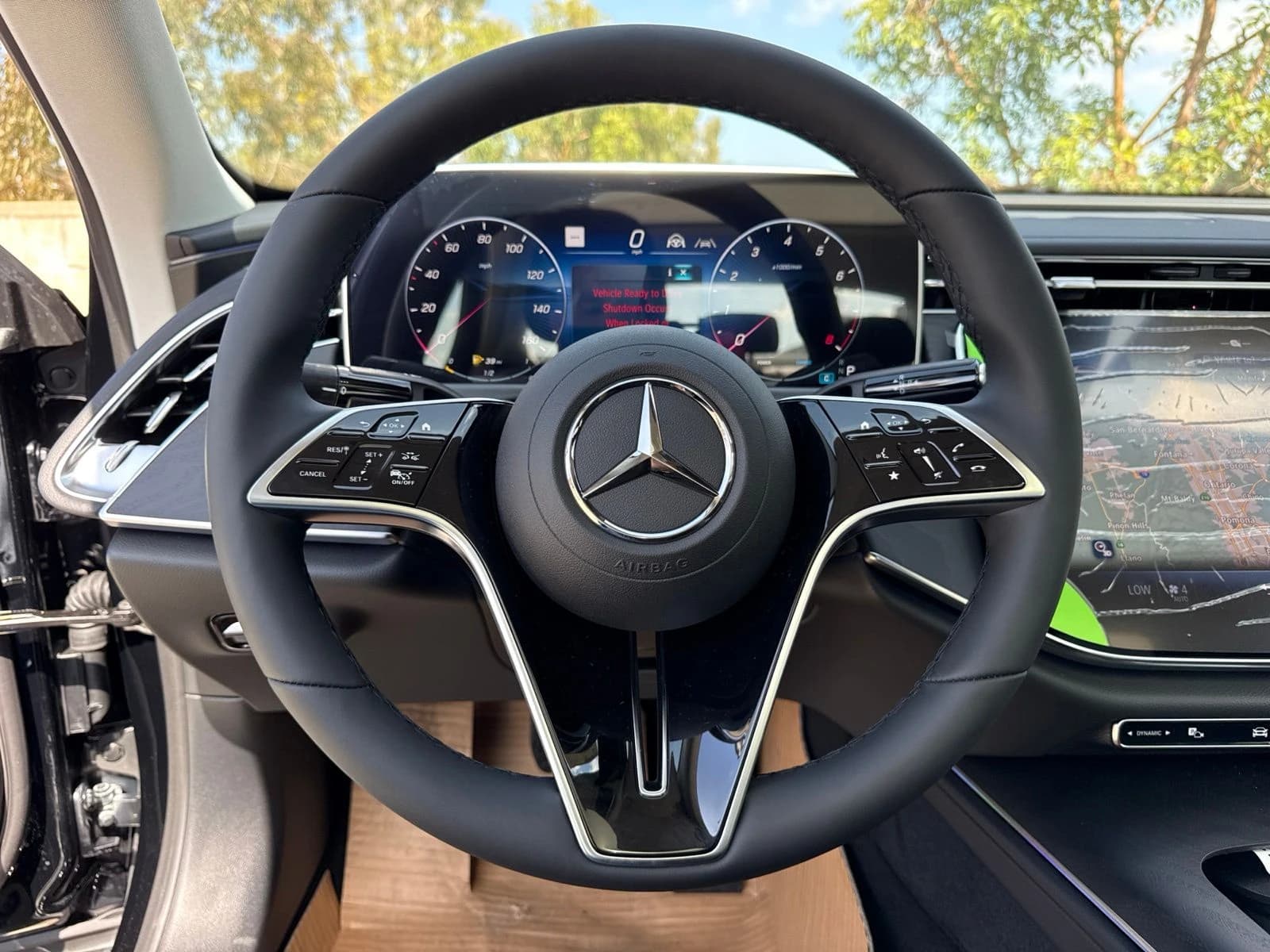 Mercedes-Benz E-Class E 350 RWD Sedan 2026 — side view
