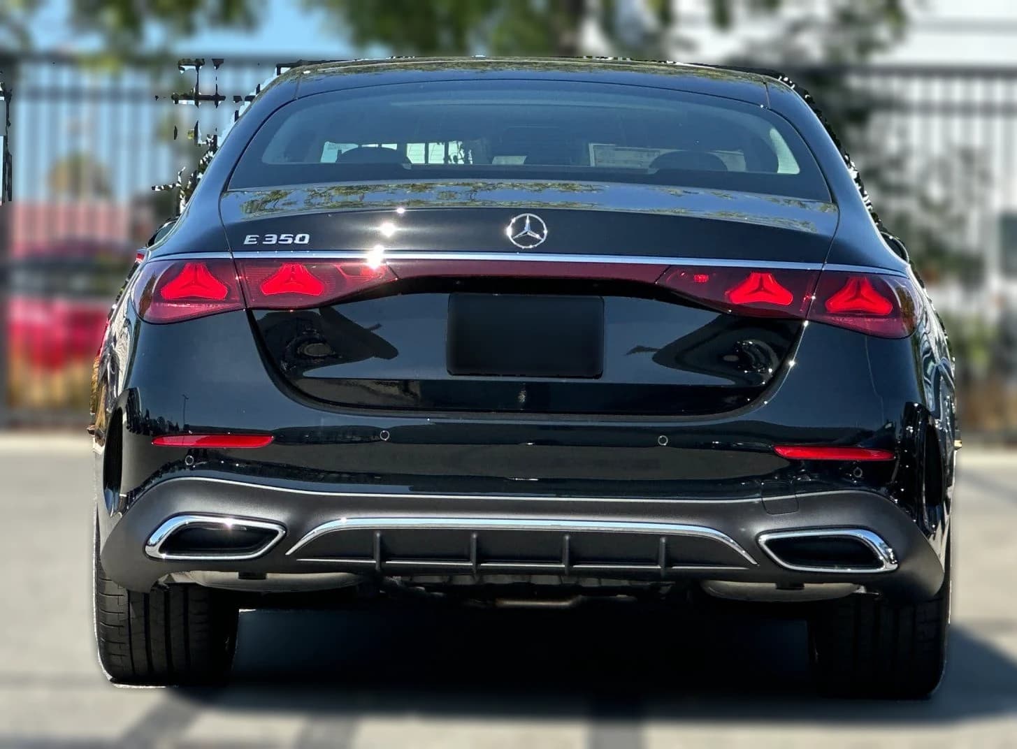 Mercedes-Benz E-Class E 350 RWD Sedan 2026 — side view