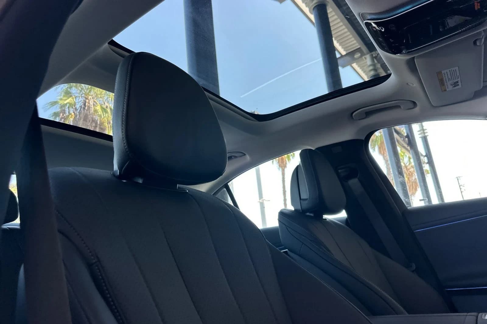 Mercedes-Benz E-Class E 350 RWD Sedan 2026 — side view