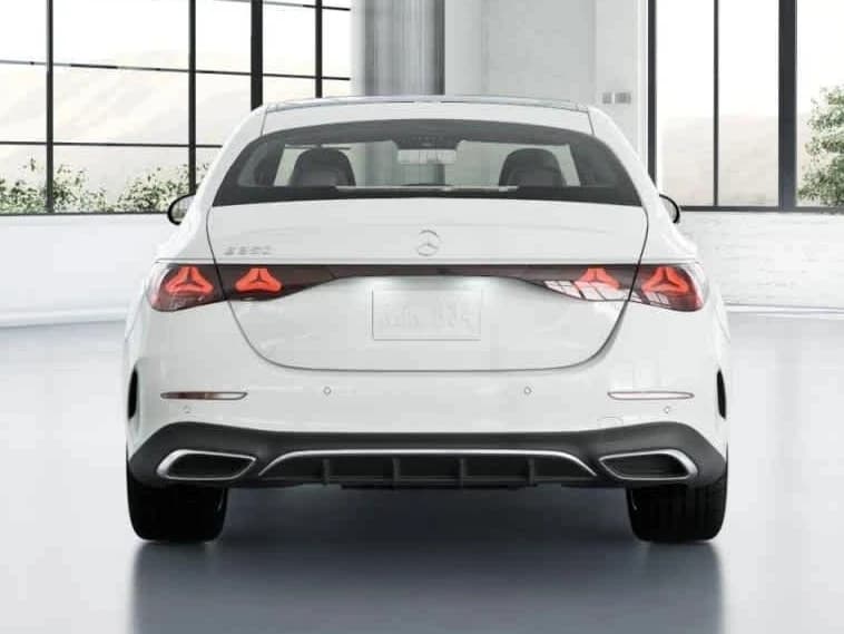 Mercedes-Benz E-Class E 350 RWD Sedan 2027 — side view