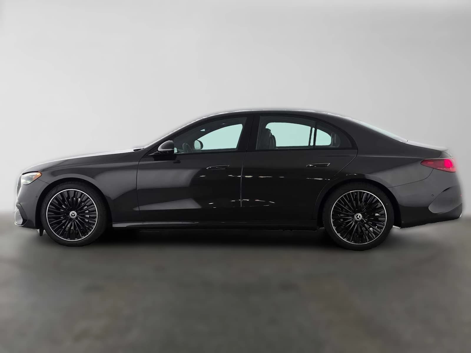 Mercedes-Benz E-Class E 350 RWD Sedan 2027 — side view