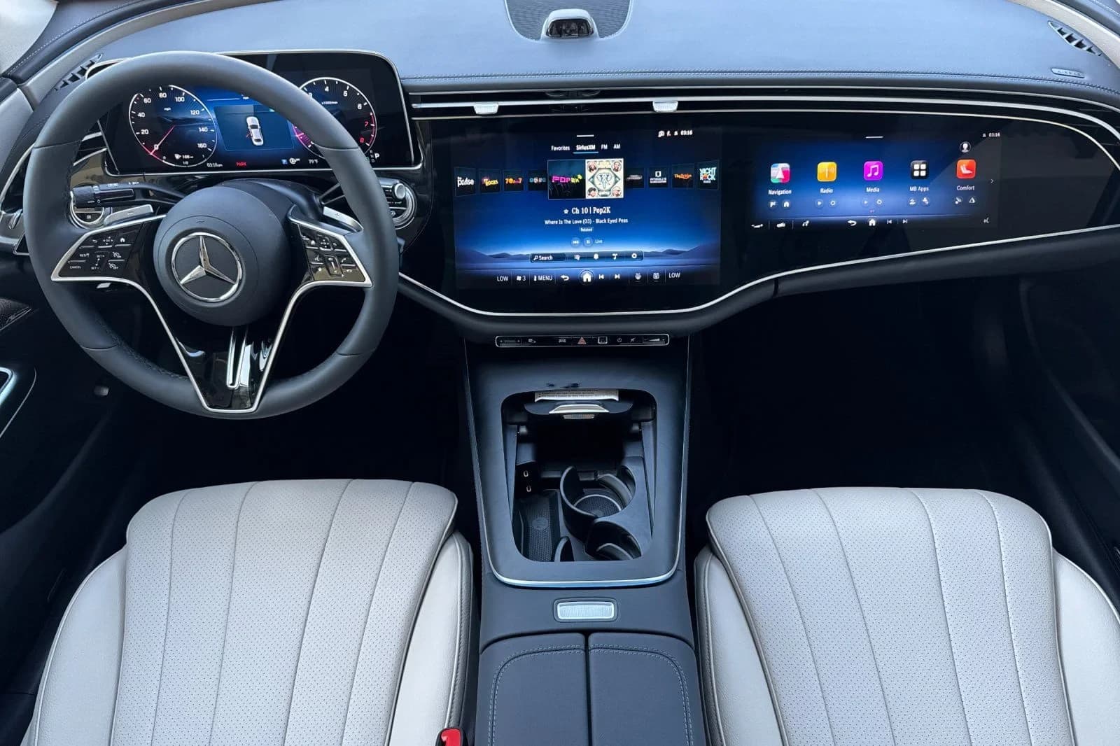 Mercedes-Benz E-Class E 350 RWD Sedan 2026 — side view