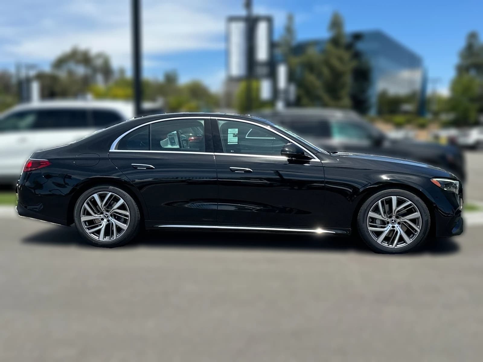 Mercedes-Benz E-Class E 350 RWD Sedan 2026 — side view