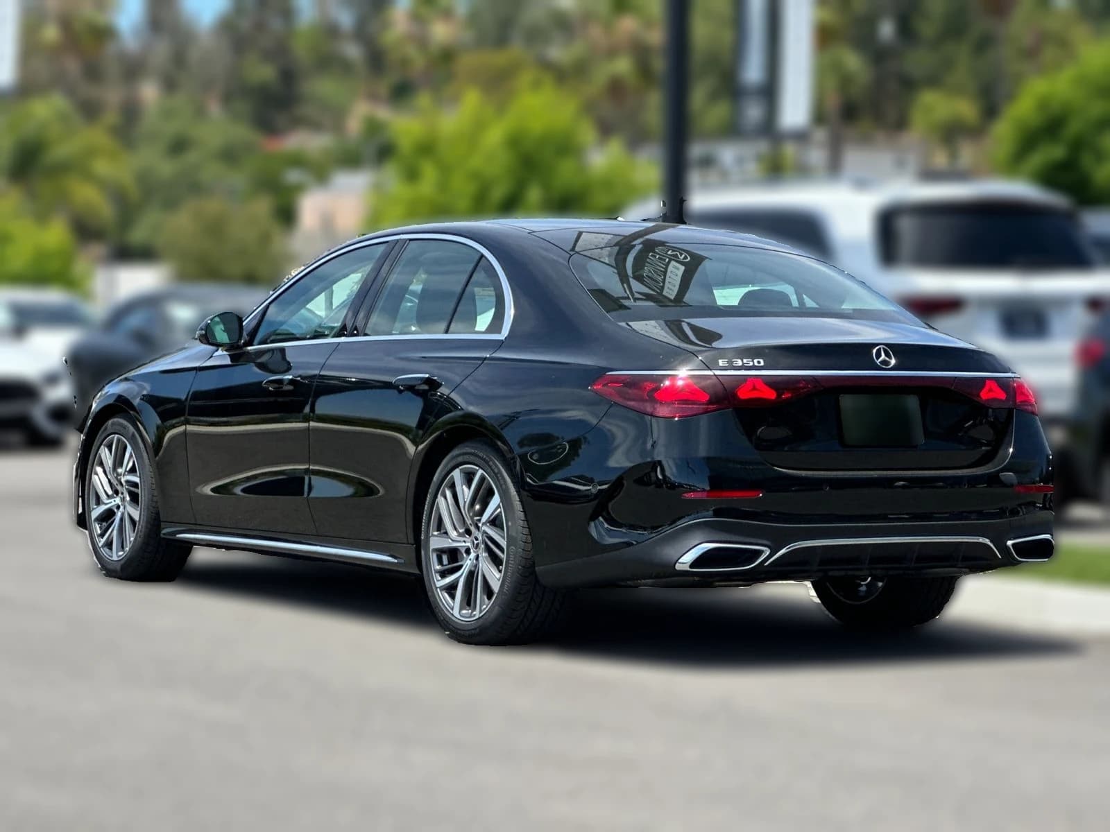 Mercedes-Benz E-Class E 350 RWD Sedan 2026 — side view