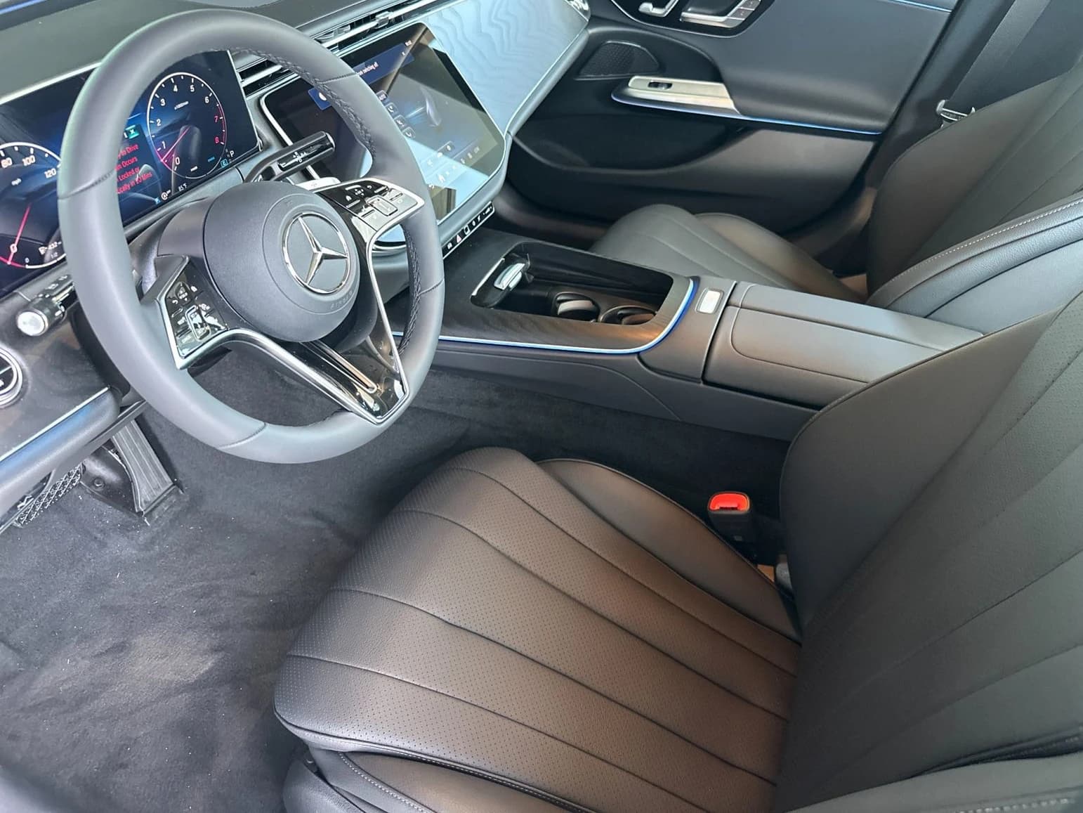 Mercedes-Benz E-Class E 350 RWD Sedan 2026 — side view