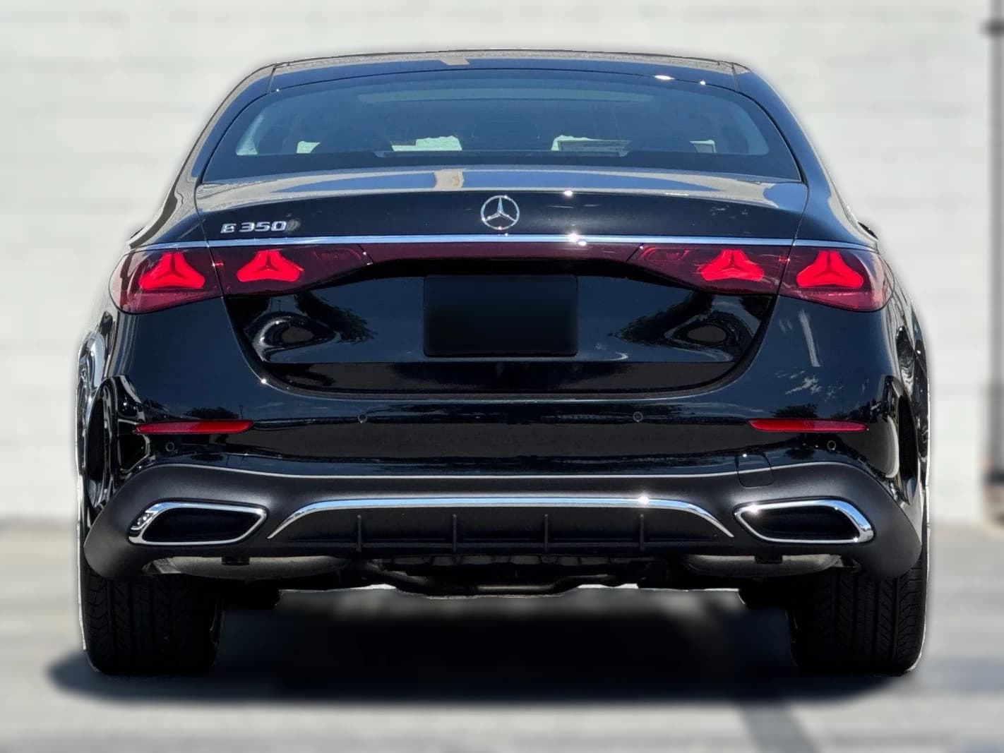 Mercedes-Benz E-Class E 350 RWD Sedan 2026 — side view