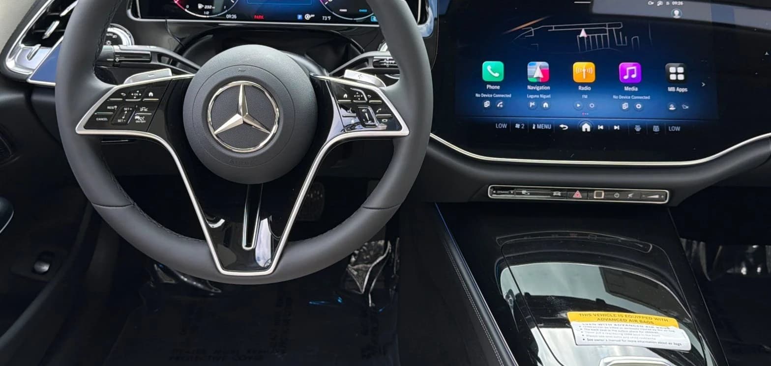 Mercedes-Benz E-Class E 350 RWD Sedan 2027 — side view