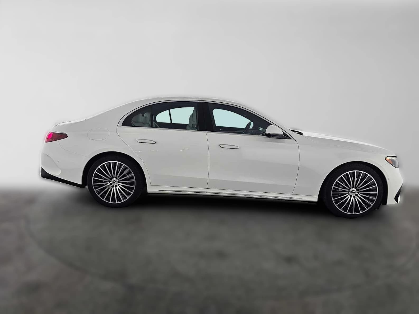 Mercedes-Benz E-Class E 350 RWD Sedan 2027 — side view