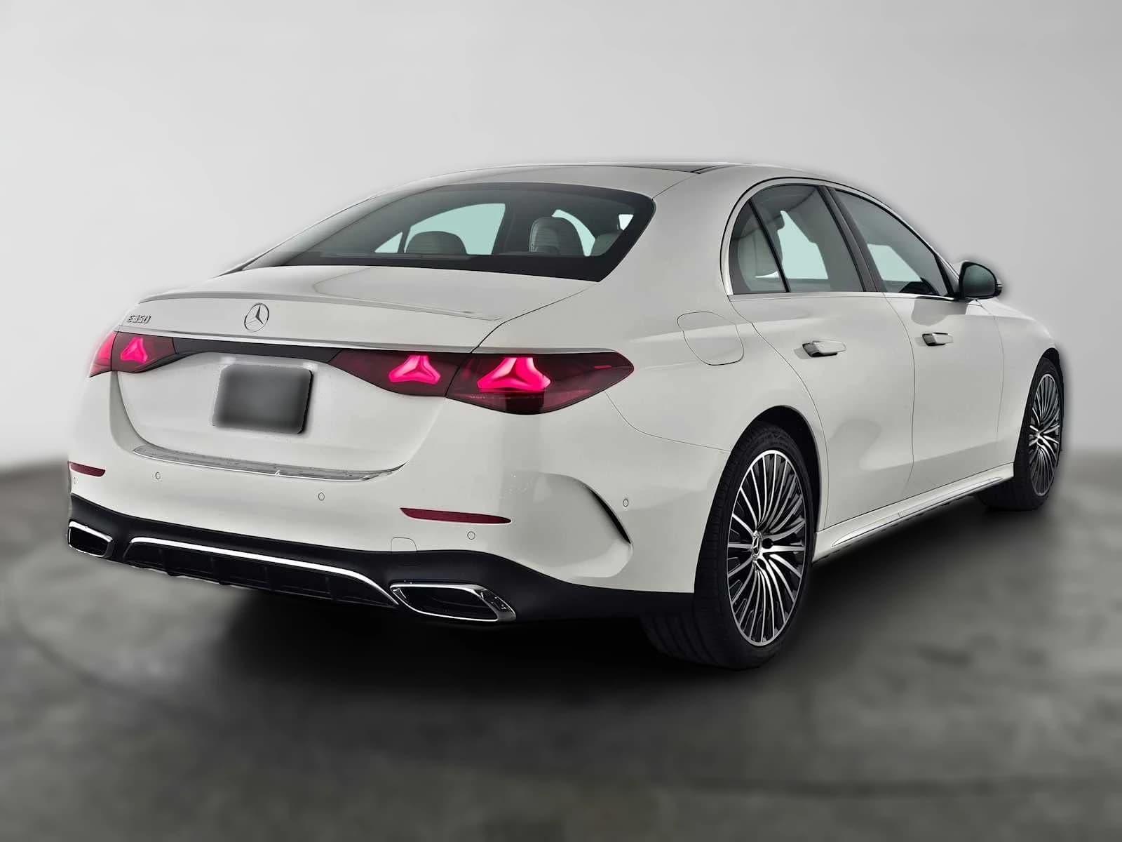 Mercedes-Benz E-Class E 350 RWD Sedan 2027 — side view