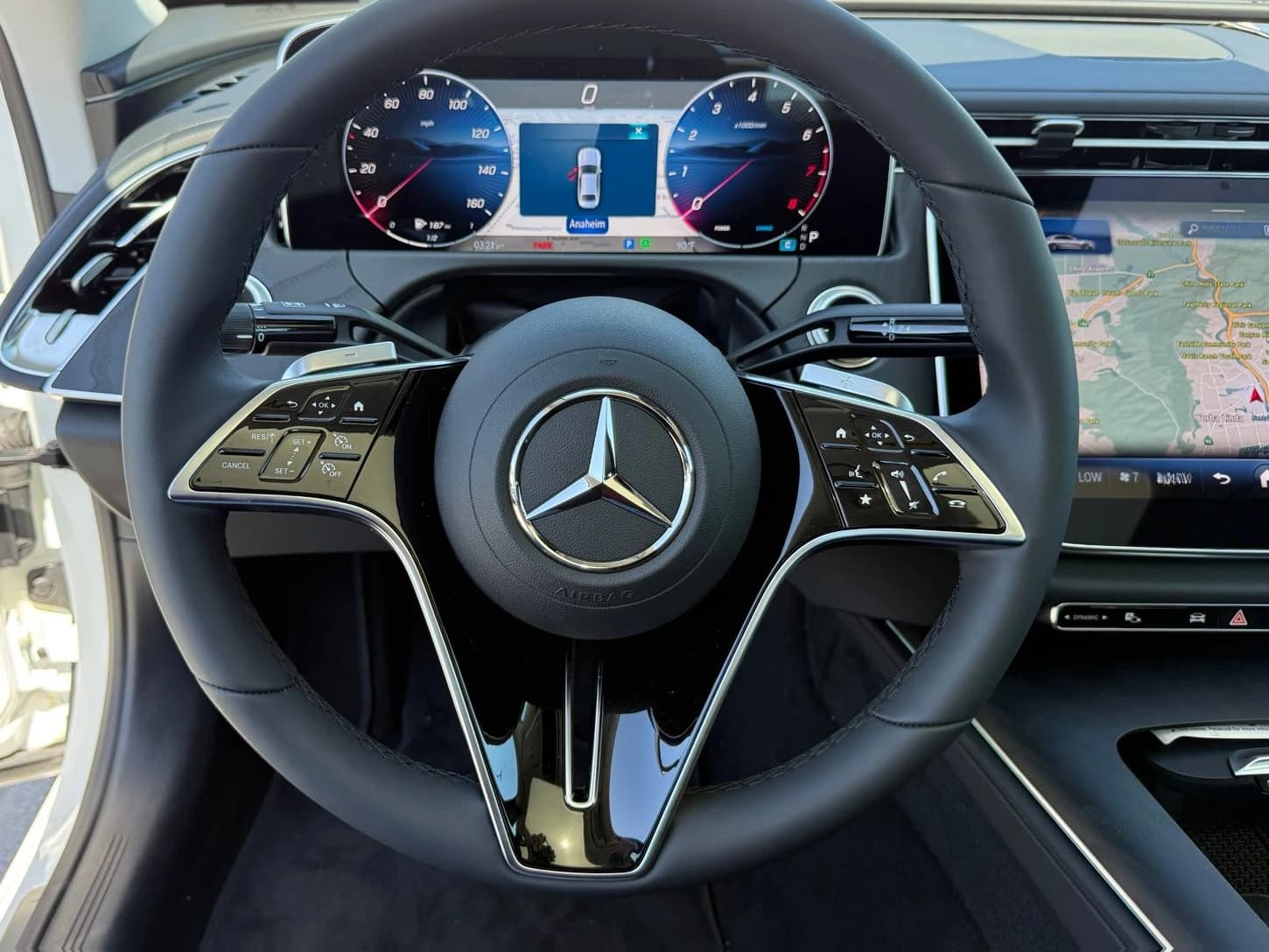 Mercedes-Benz E-Class E 350 RWD Sedan 2026 — side view