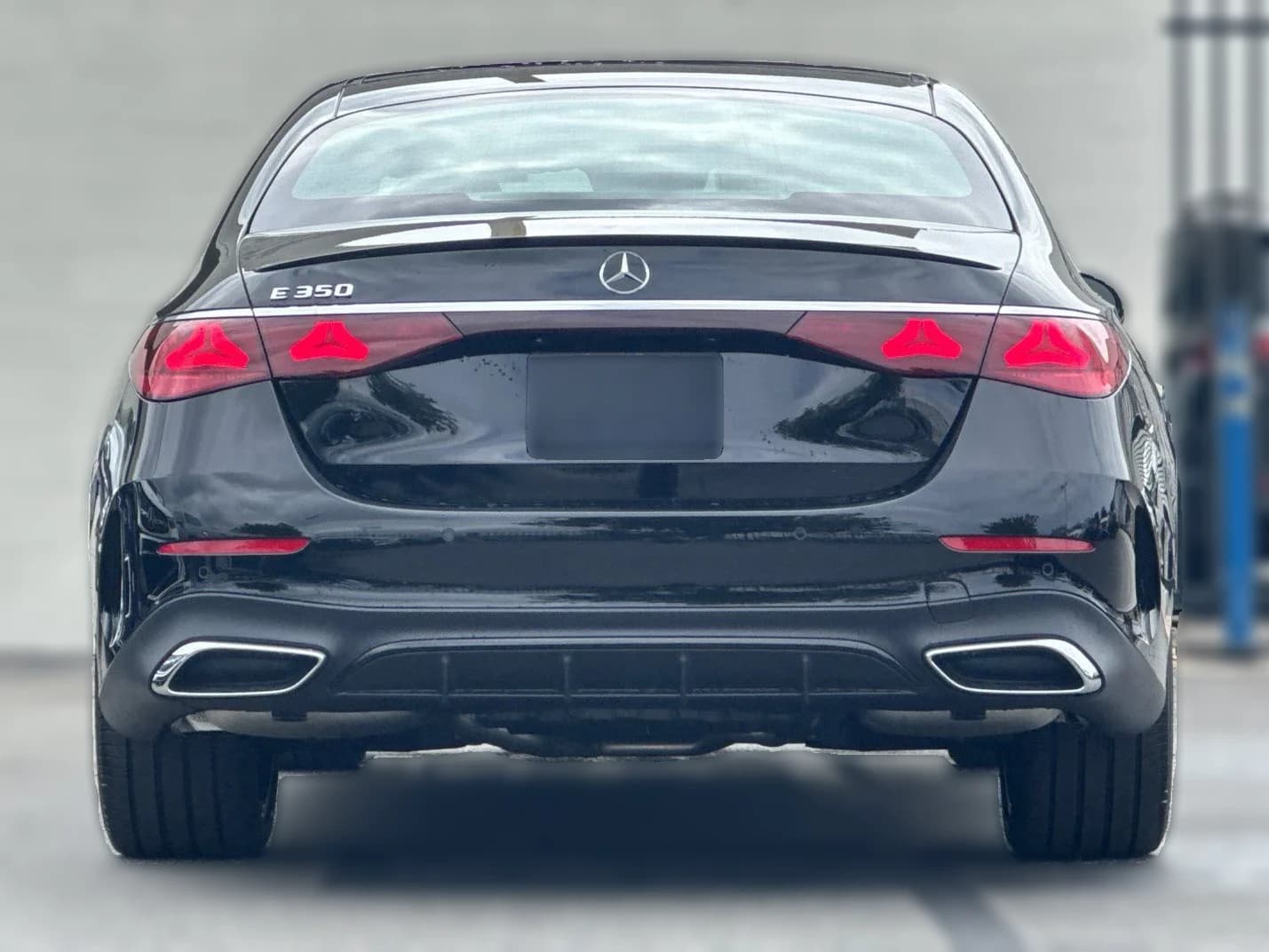 Mercedes-Benz E-Class E 350 RWD Sedan 2026 — side view