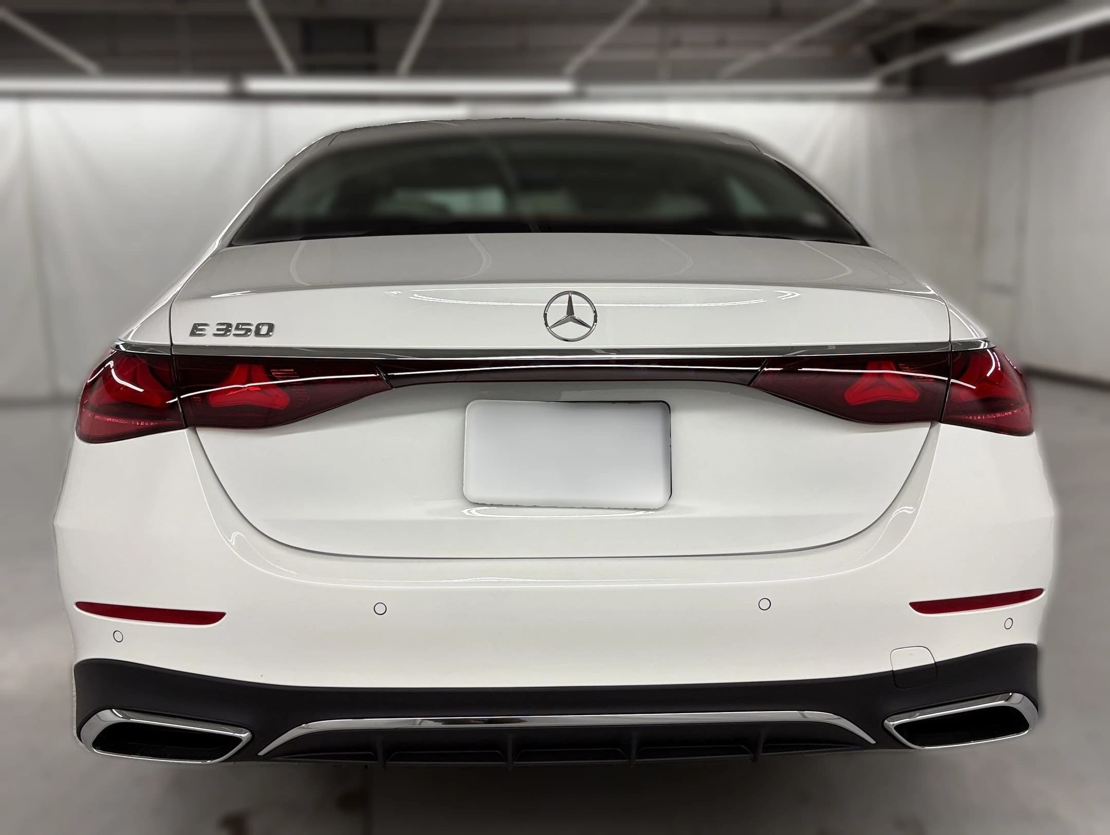 Mercedes-Benz E-Class E 350 RWD Sedan 2027 — side view