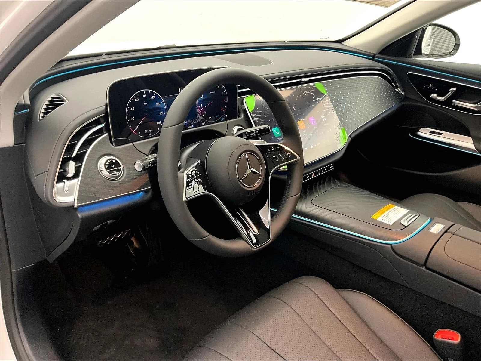 Mercedes-Benz E-Class E 350 RWD Sedan 2026 — side view