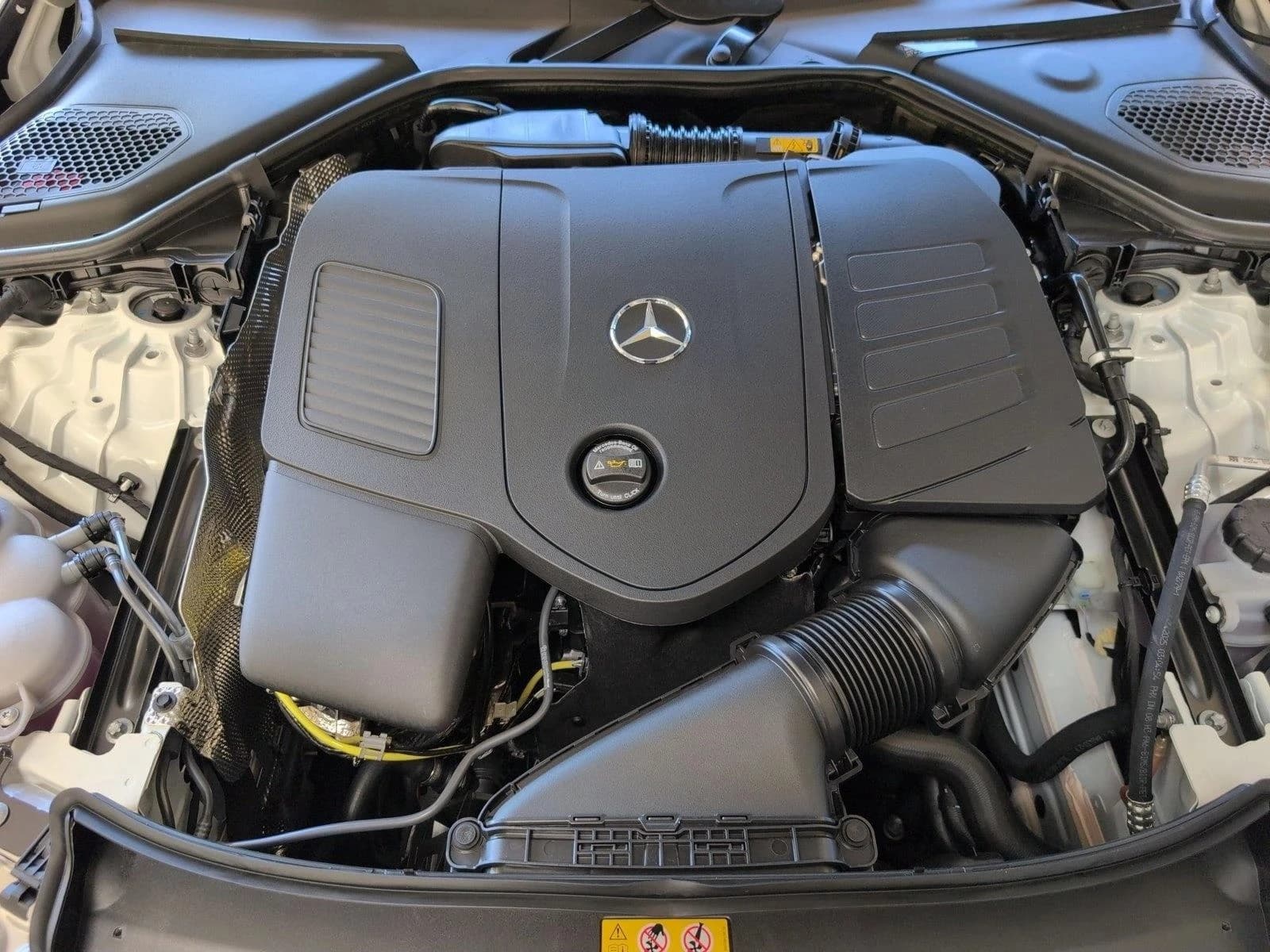 Mercedes-Benz E-Class E 350 RWD Sedan 2026 — side view