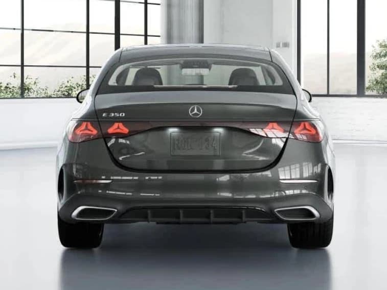 Mercedes-Benz E-Class E 350 RWD Sedan 2027 — side view