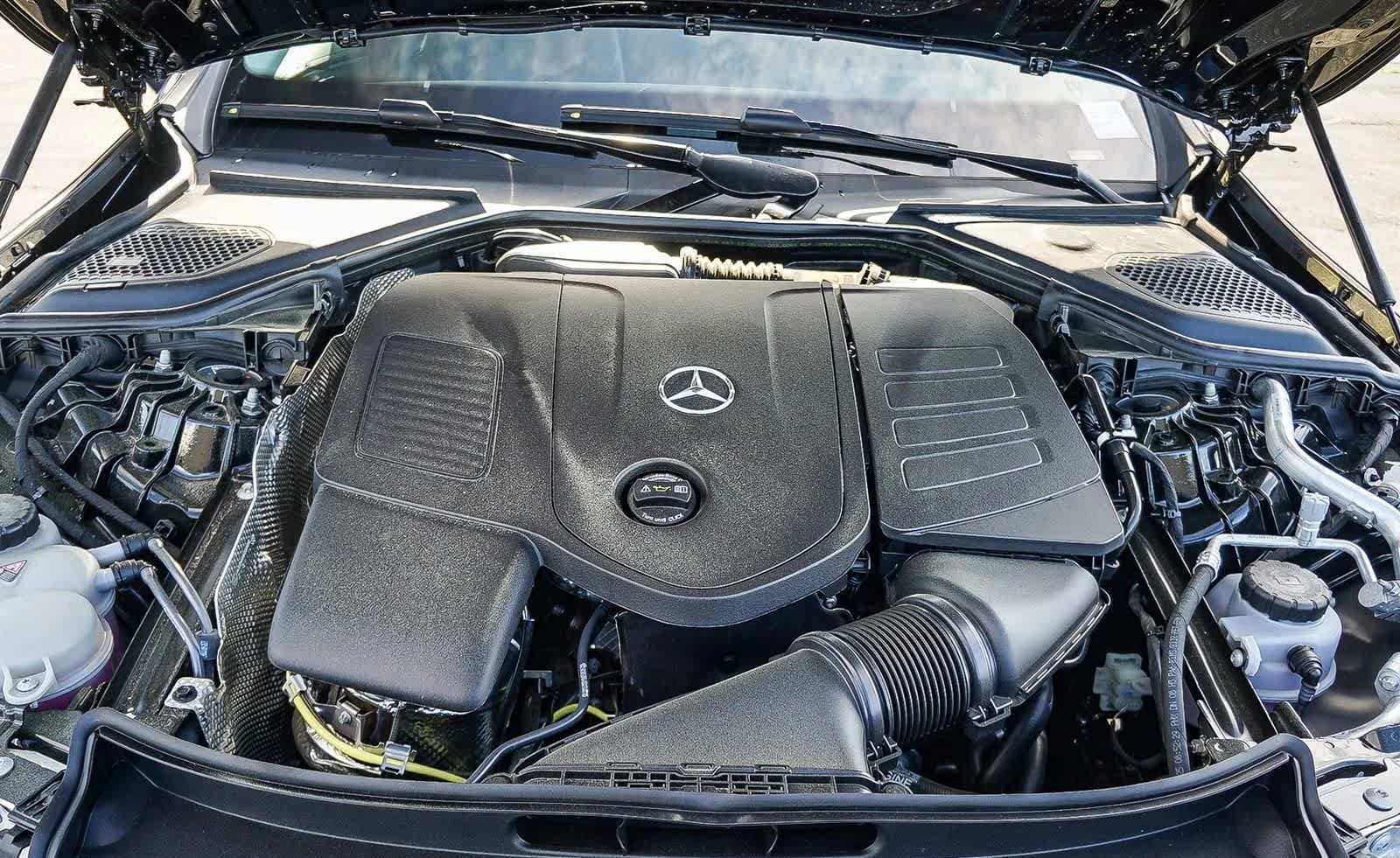 Mercedes-Benz E-Class E 350 RWD Sedan 2026 — side view