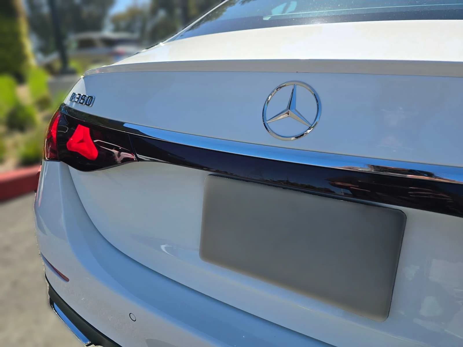 Mercedes-Benz E-Class E 350 RWD Sedan 2026 — side view