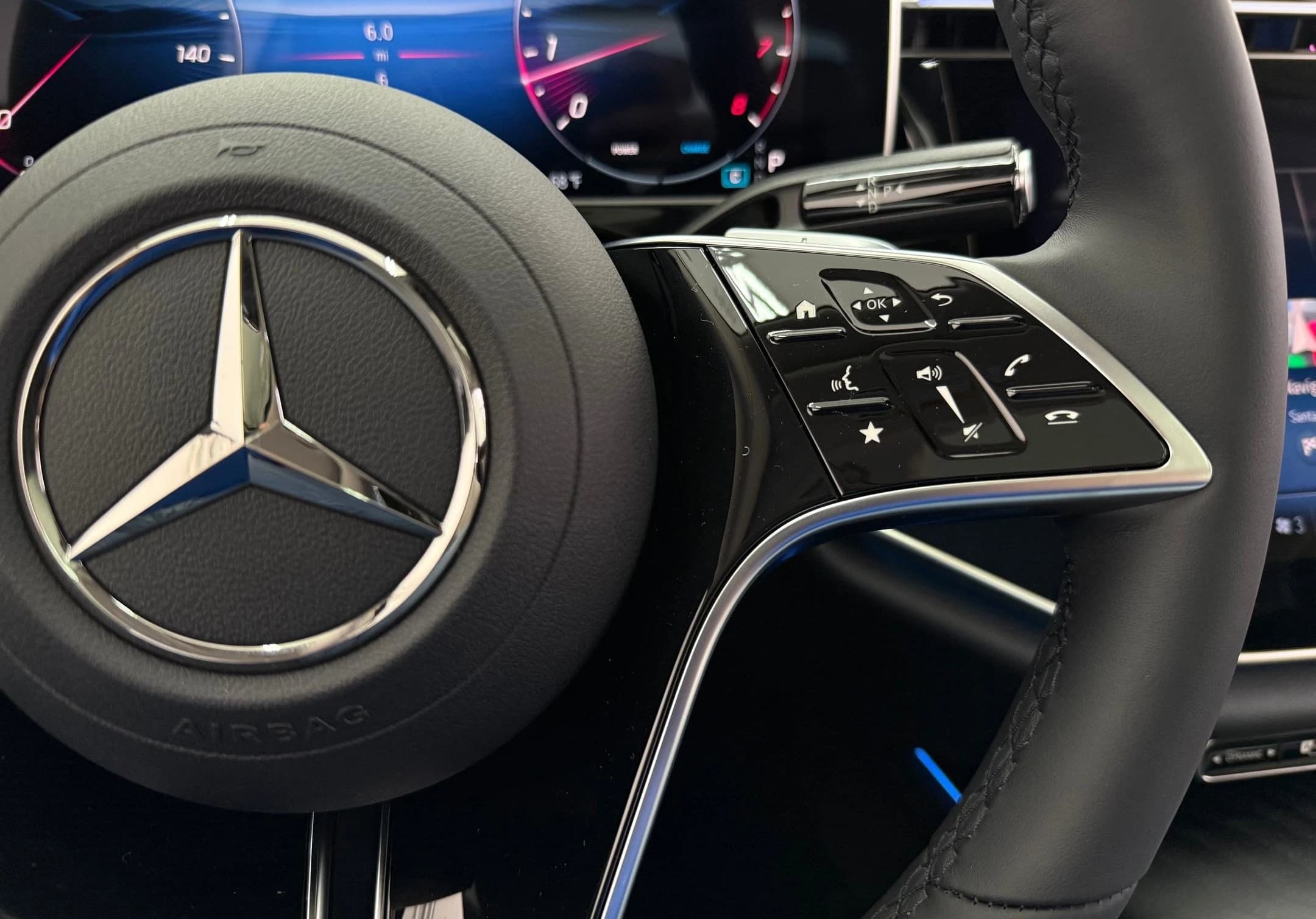 Mercedes-Benz E-Class E 350 RWD Sedan 2026 — side view