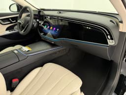 Mercedes-Benz E-Class E 350 RWD Sedan 2026 — side view