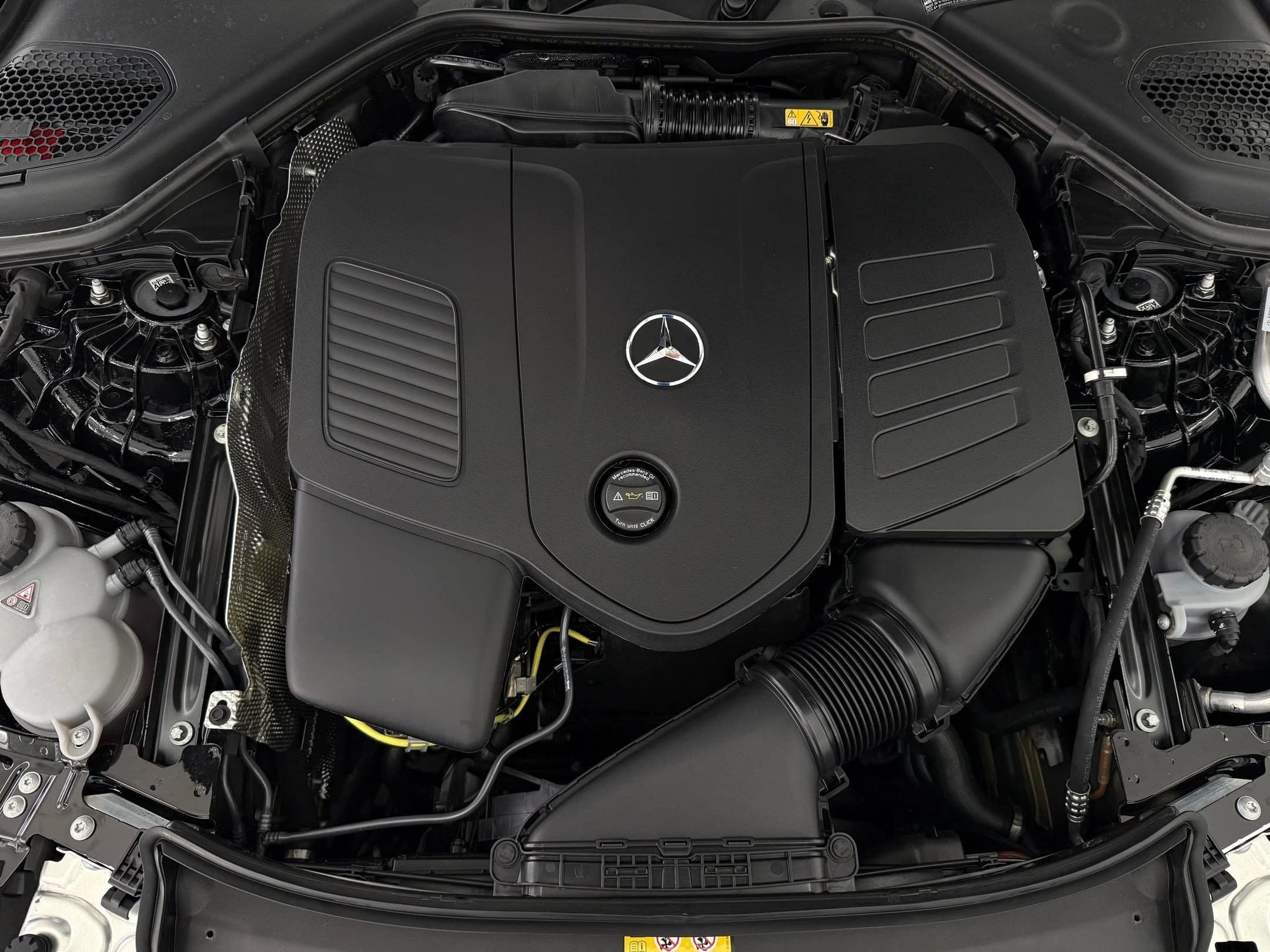 Mercedes-Benz E-Class E 350 RWD Sedan 2026 — side view