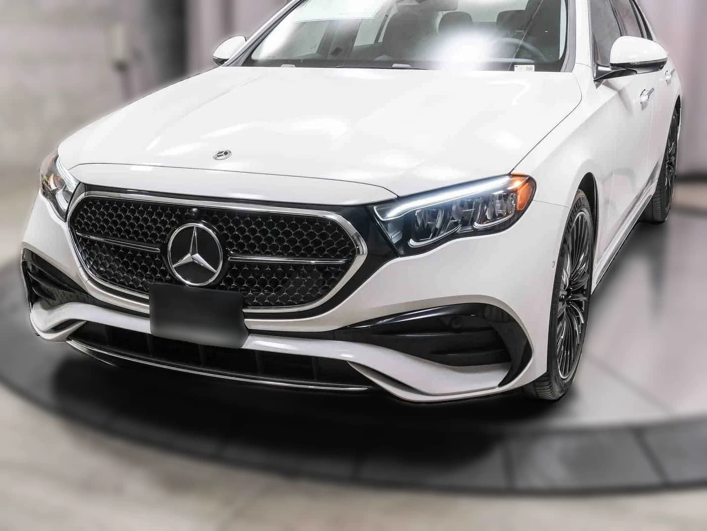 Mercedes-Benz E-Class E 350 RWD Sedan 2026 — side view