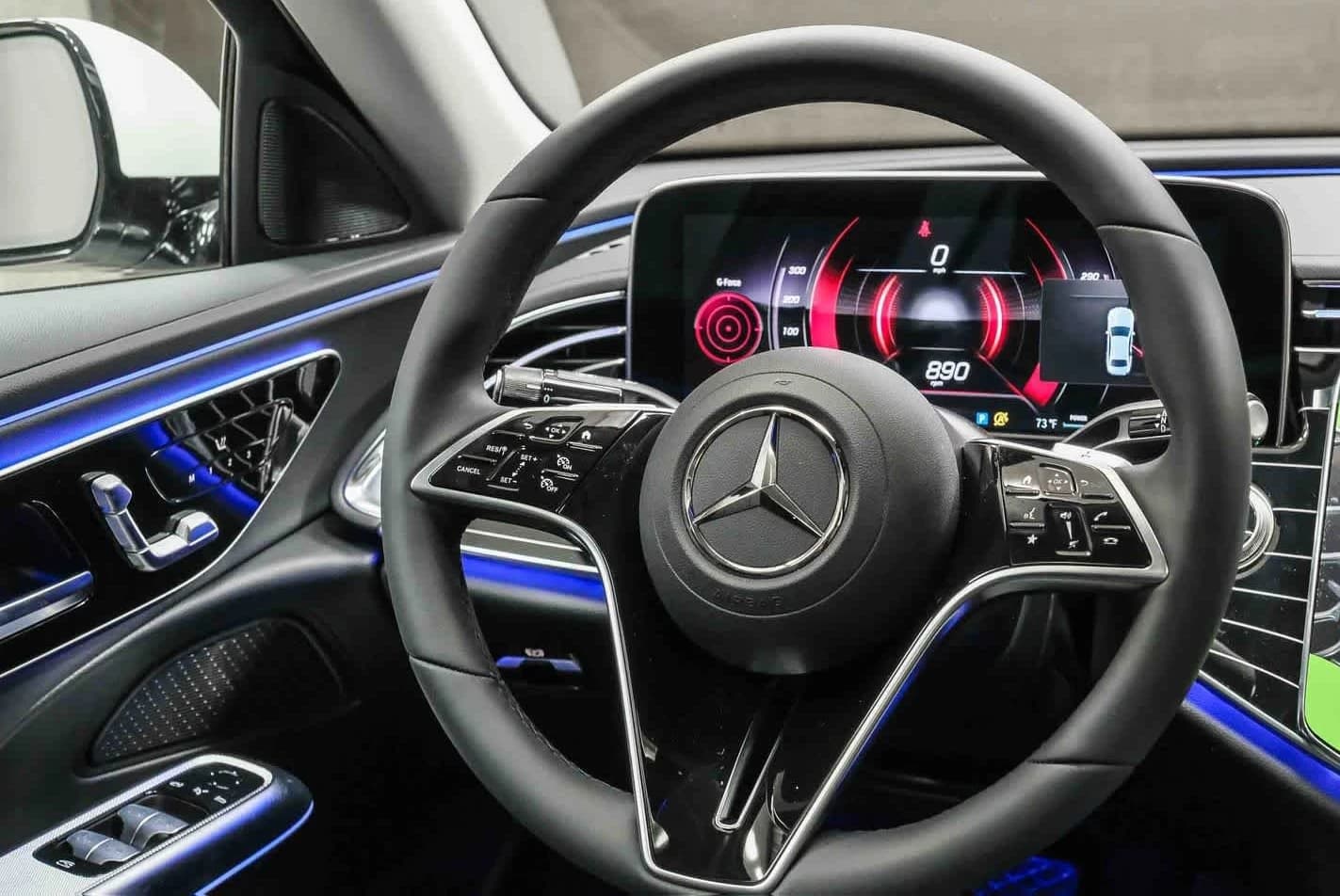 Mercedes-Benz E-Class E 350 RWD Sedan 2026 — side view