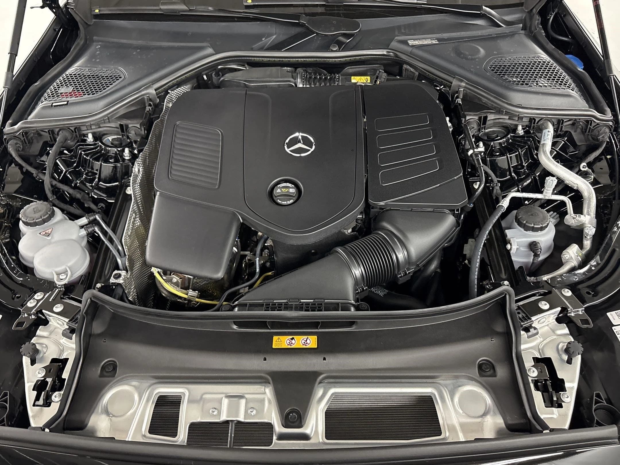 Mercedes-Benz E-Class E 350 RWD Sedan 2026 — side view