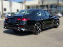 Mercedes-Benz E-Class E 350 RWD Sedan 2027 — side view