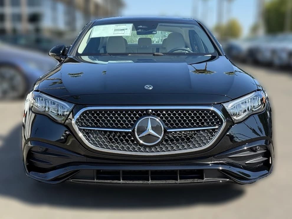 Mercedes-Benz E-Class E 350 RWD Sedan 2027 — side view