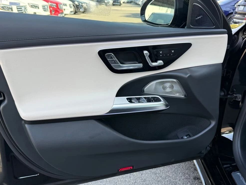 Mercedes-Benz E-Class E 350 RWD Sedan 2027 — side view