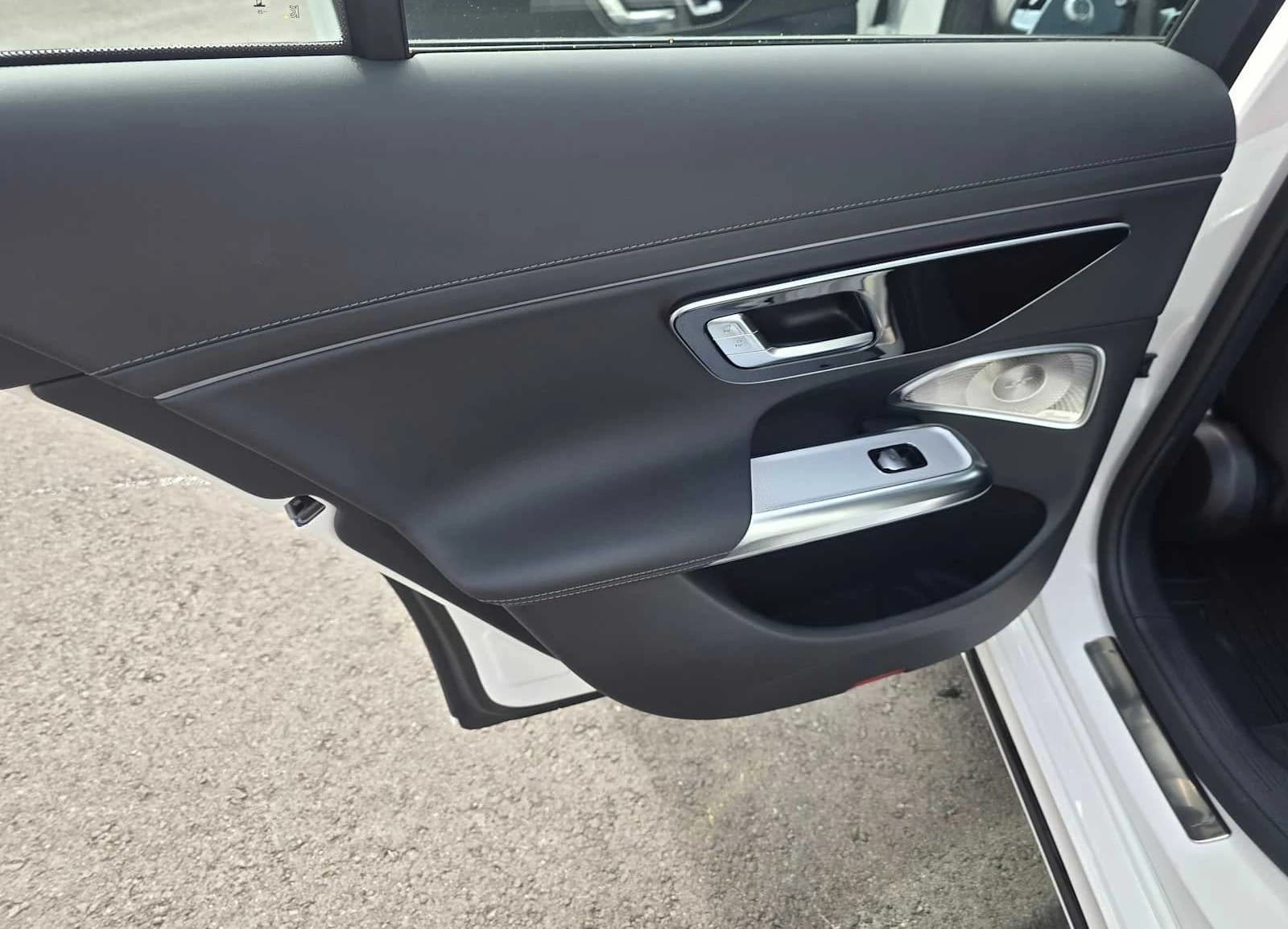 Mercedes-Benz E-Class E 350 RWD Sedan 2026 — side view