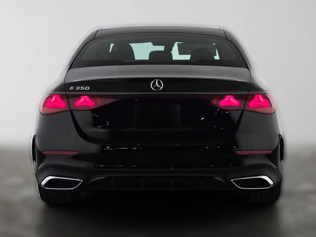 Mercedes-Benz E-Class E 350 RWD Sedan 2027 — side view