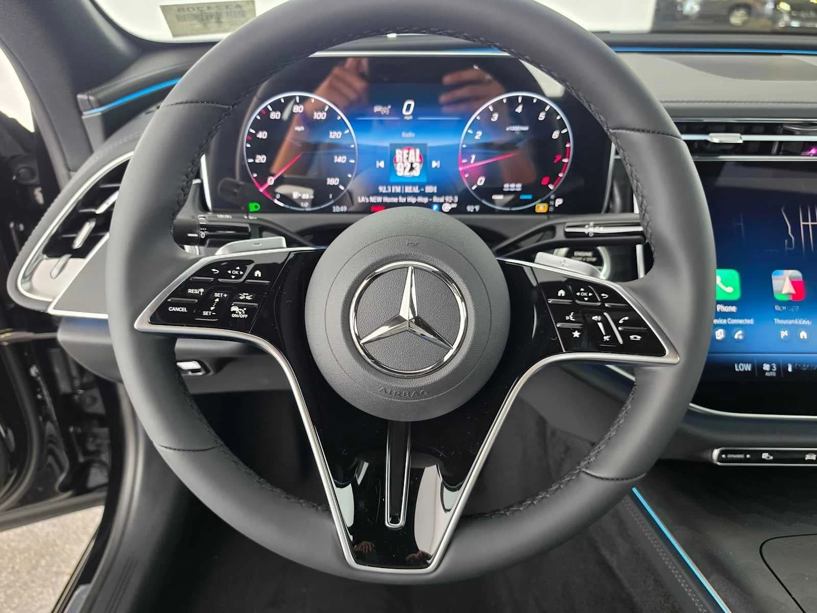 Mercedes-Benz E-Class E 350 RWD Sedan 2027 — side view