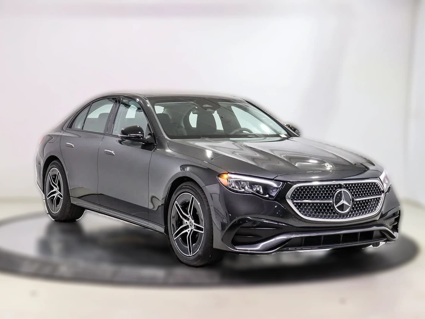 Mercedes-Benz E-Class E 350 RWD Sedan 2026 — side view