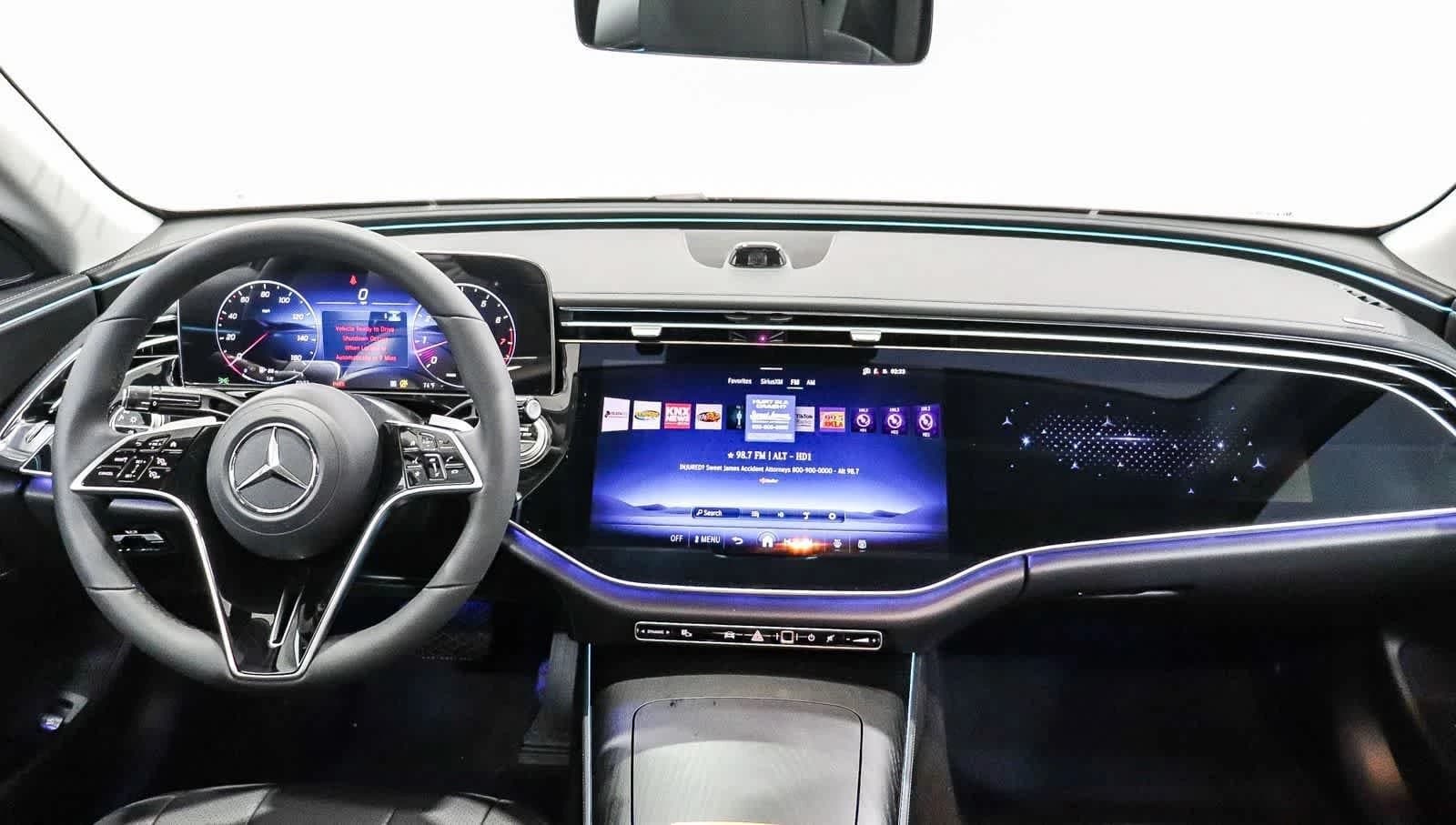 Mercedes-Benz E-Class E 350 RWD Sedan 2026 — side view