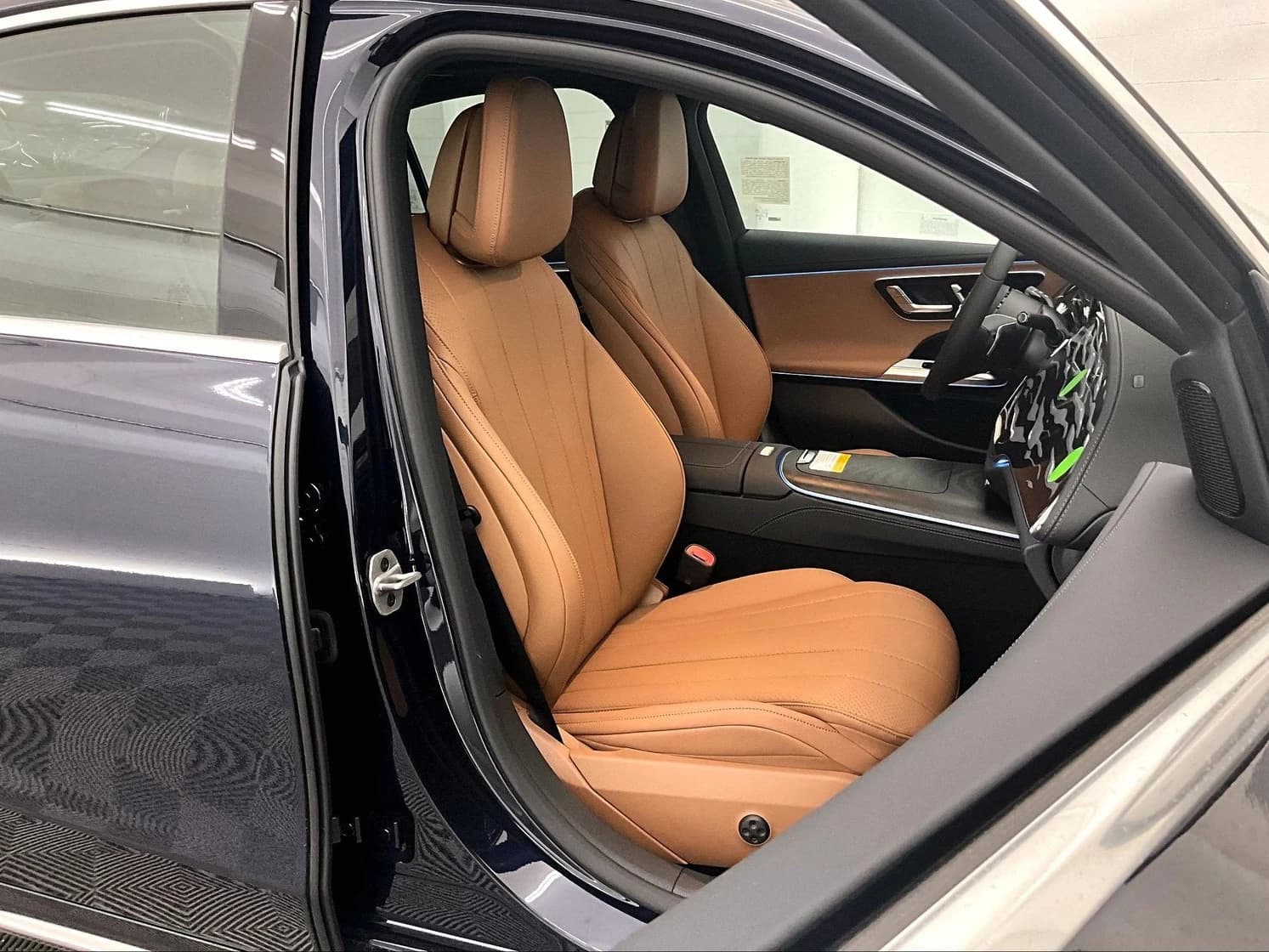 Mercedes-Benz E-Class E 350 RWD Sedan 2026 — side view