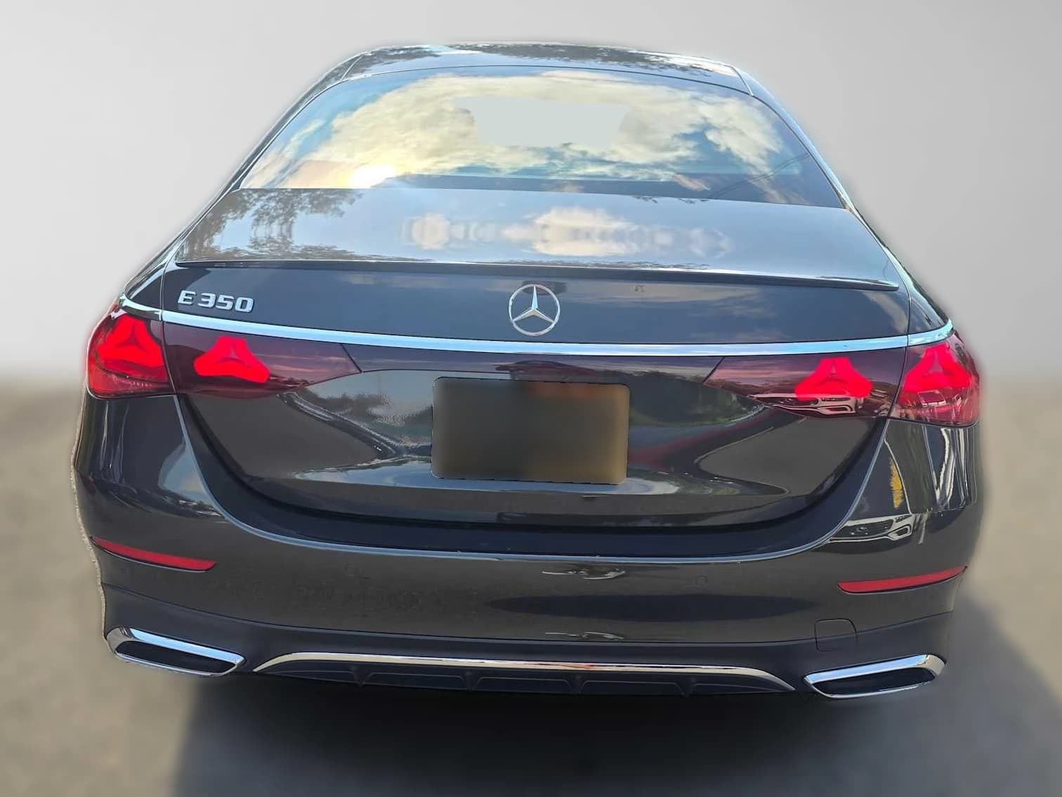 Mercedes-Benz E-Class E 350 RWD Sedan 2026 — side view