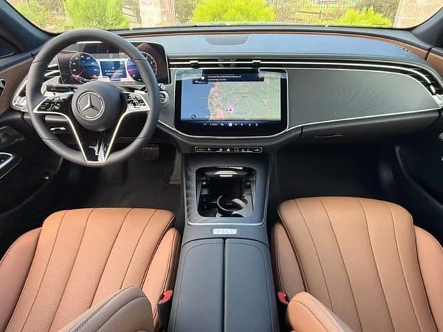 Mercedes-Benz E-Class E 350 RWD Sedan 2027 — side view