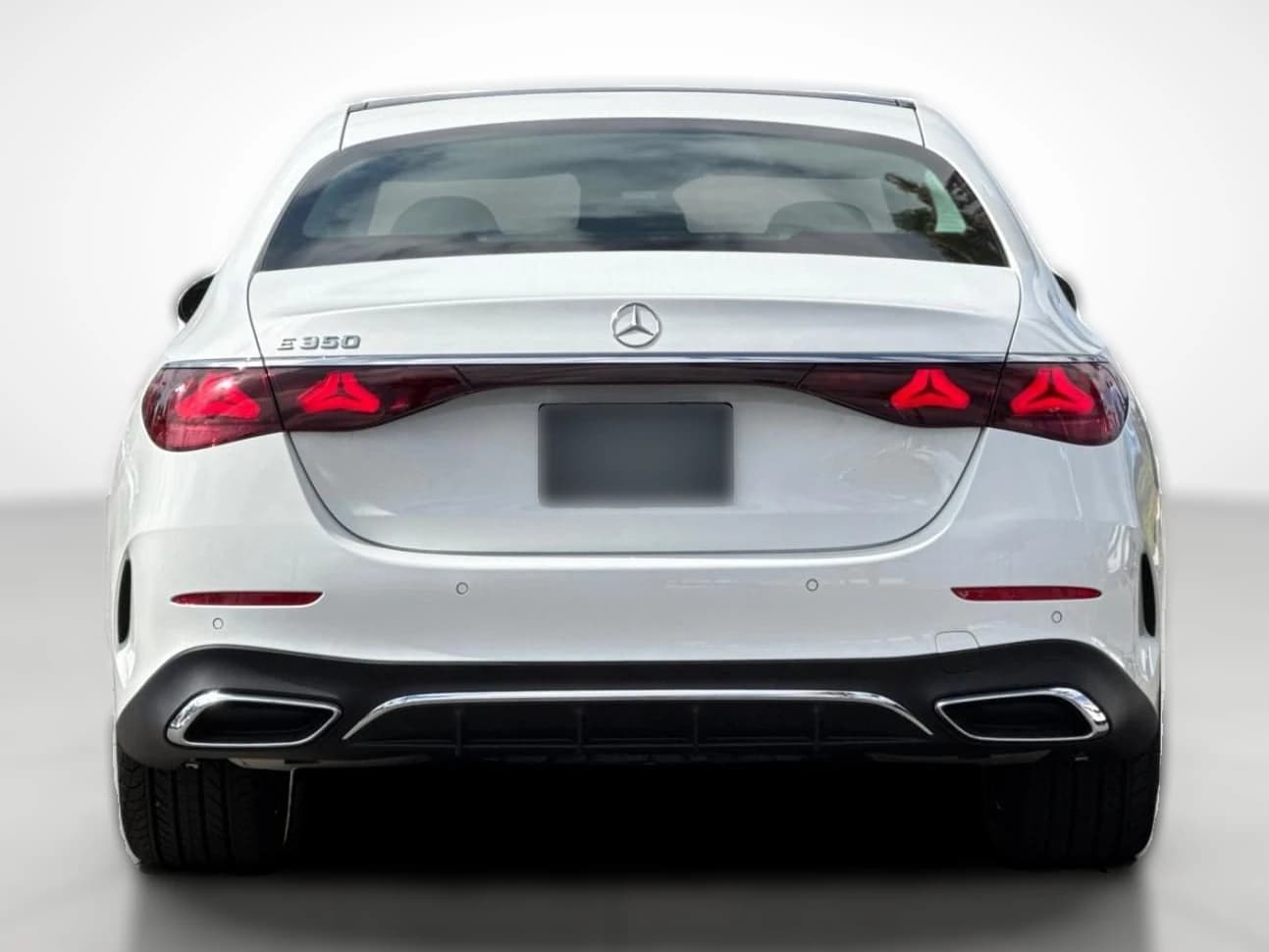 Mercedes-Benz E-Class E 350 RWD Sedan 2027 — side view