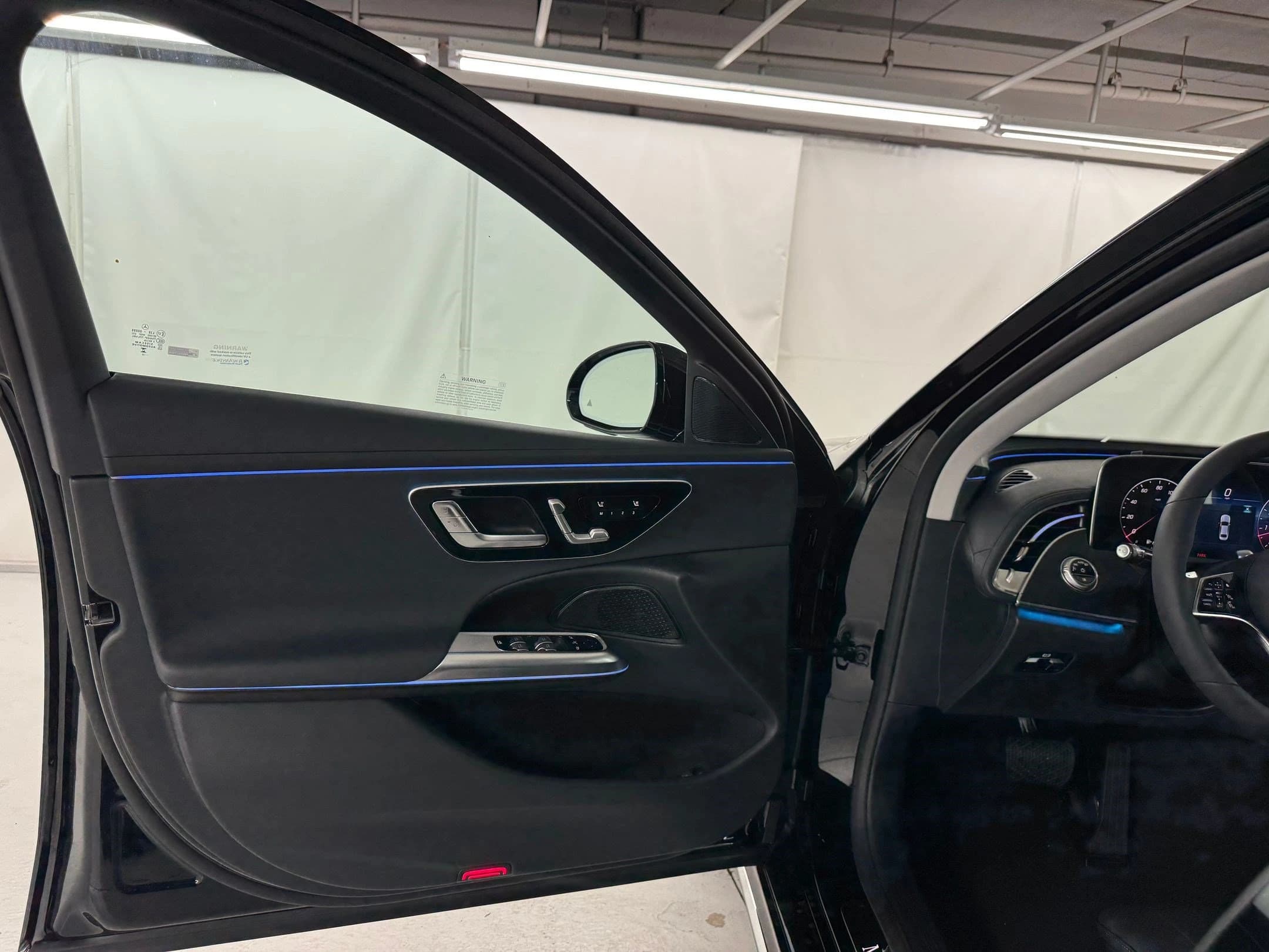 Mercedes-Benz E-Class E 350 RWD Sedan 2026 — side view