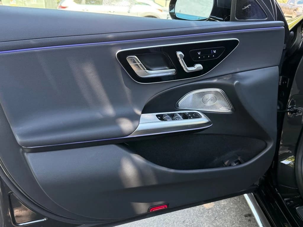 Mercedes-Benz E-Class E 350 RWD Sedan 2026 — side view