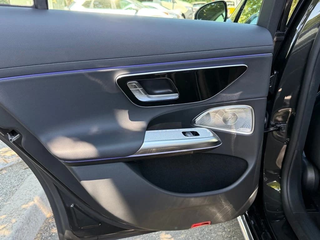 Mercedes-Benz E-Class E 350 RWD Sedan 2026 — side view